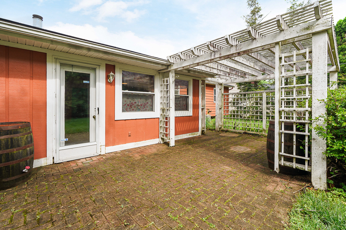 5308 Sharon Ave-12