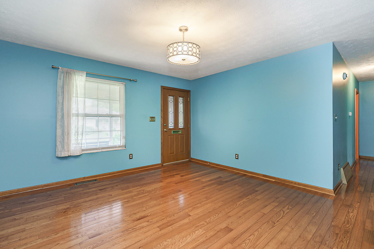 5308 Sharon Ave-18