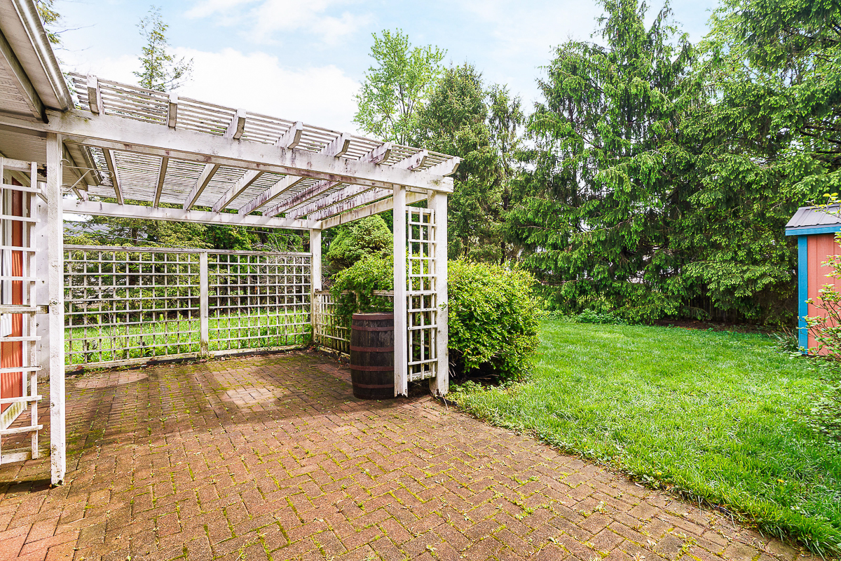 5308 Sharon Ave-8