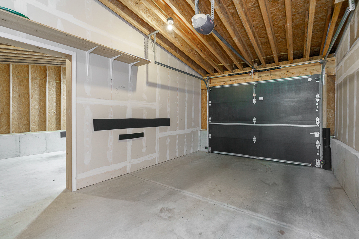 649 s 5th St-11