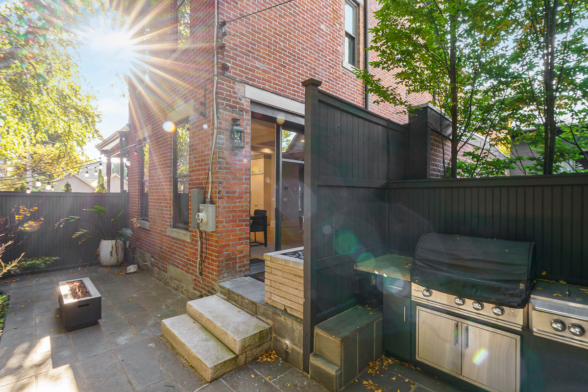 649 s 5th St-8
