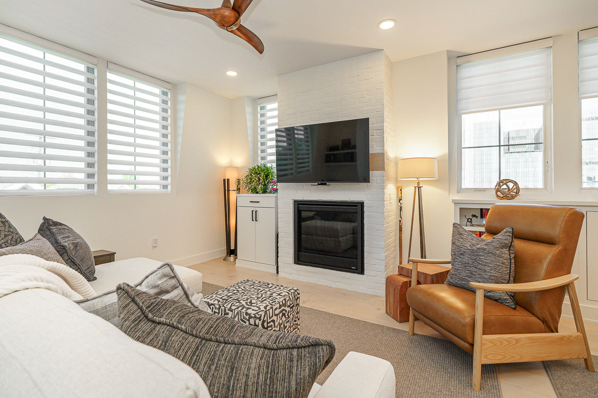 564 Lathrop St.-29