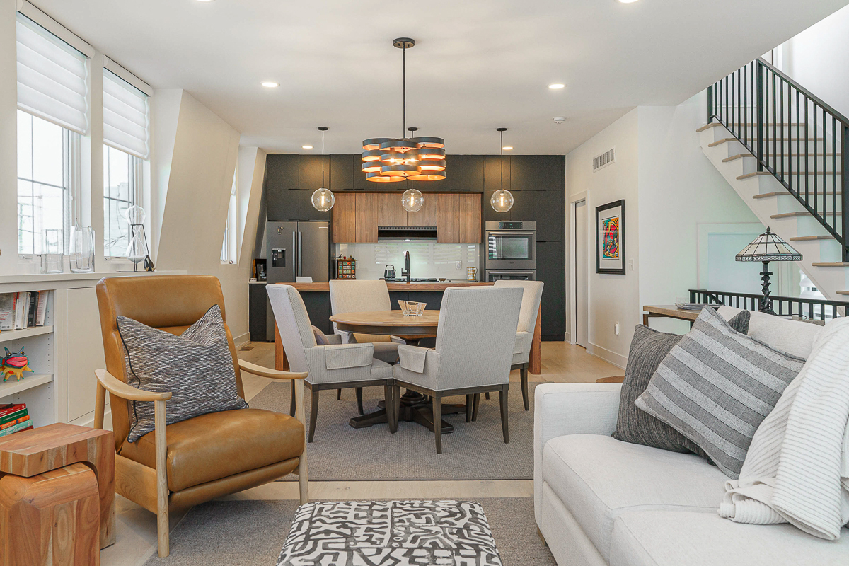 564 Lathrop St.-37