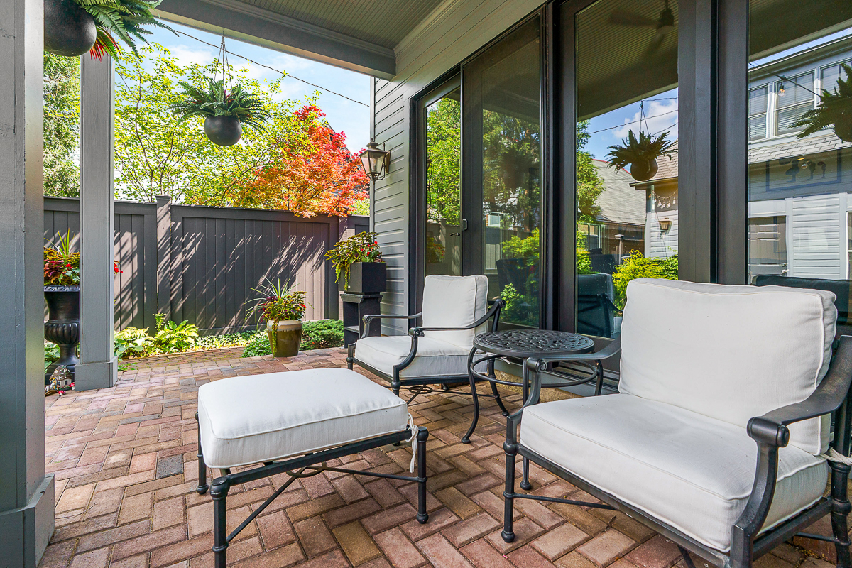 569 S 6th St EXT (8 of 13)