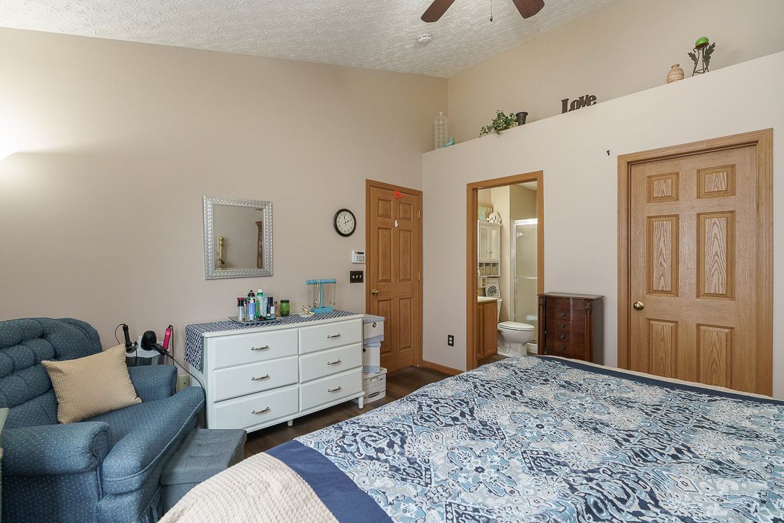 5756 Annmary Road-31