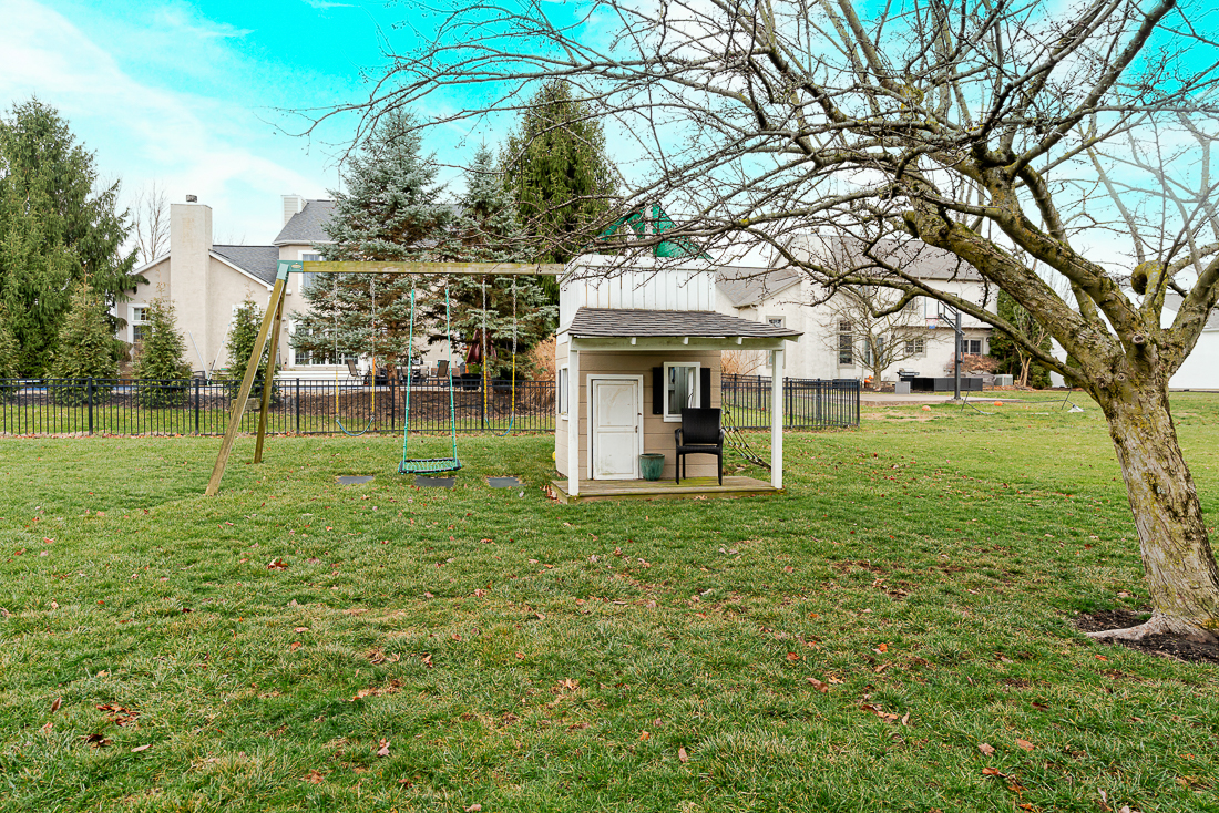 5794 Burnett Dr. N -3