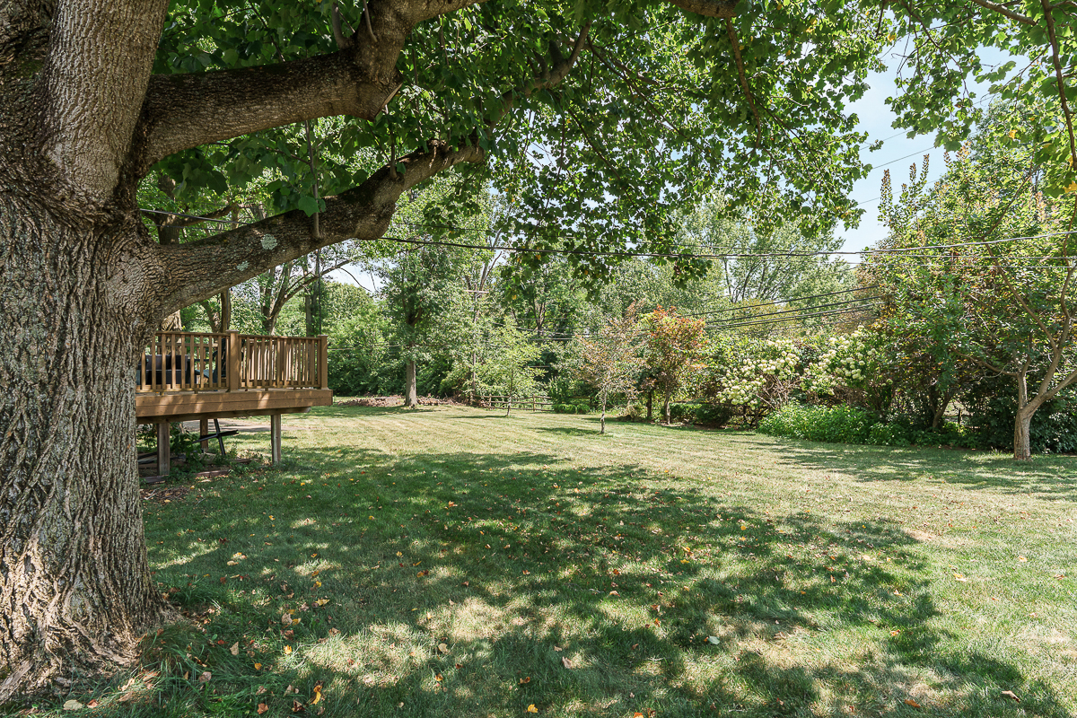 5861 Effingham Rd-4