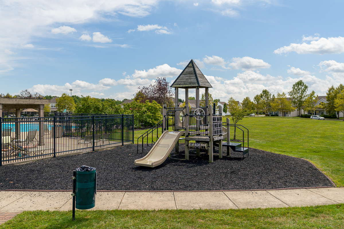 5927 Treven Way-35