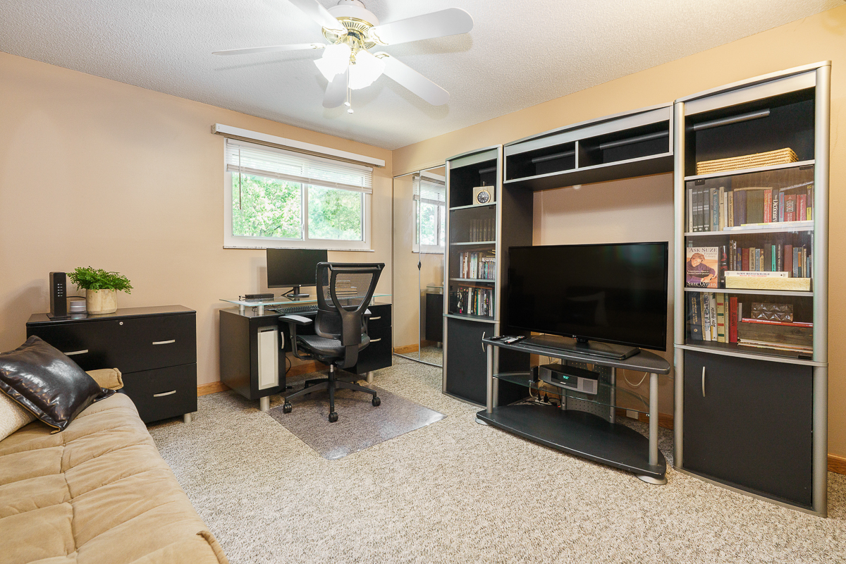  603 Fawndale Pl-37