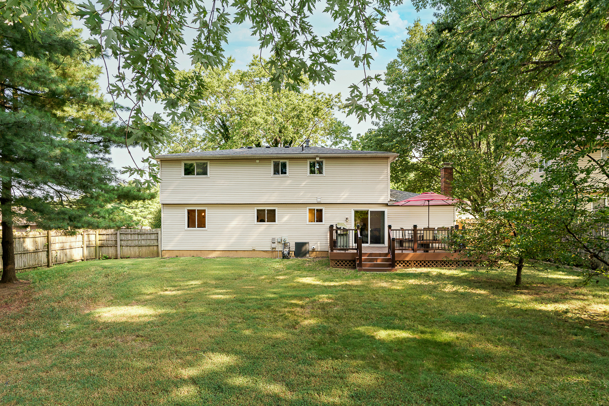  603 Fawndale Pl-9