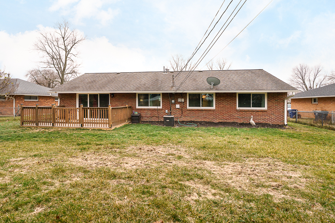 6328 Roselawn Ave-12