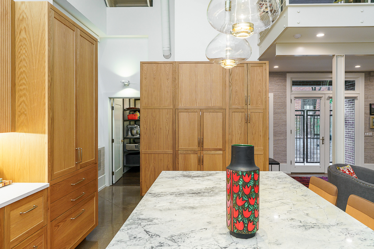 632 Jaeger St-17