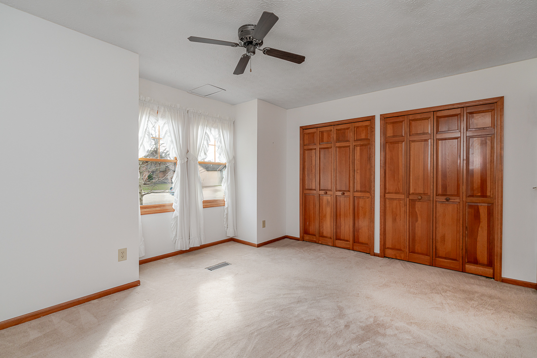 6392 CLAYPOOL Ct--37