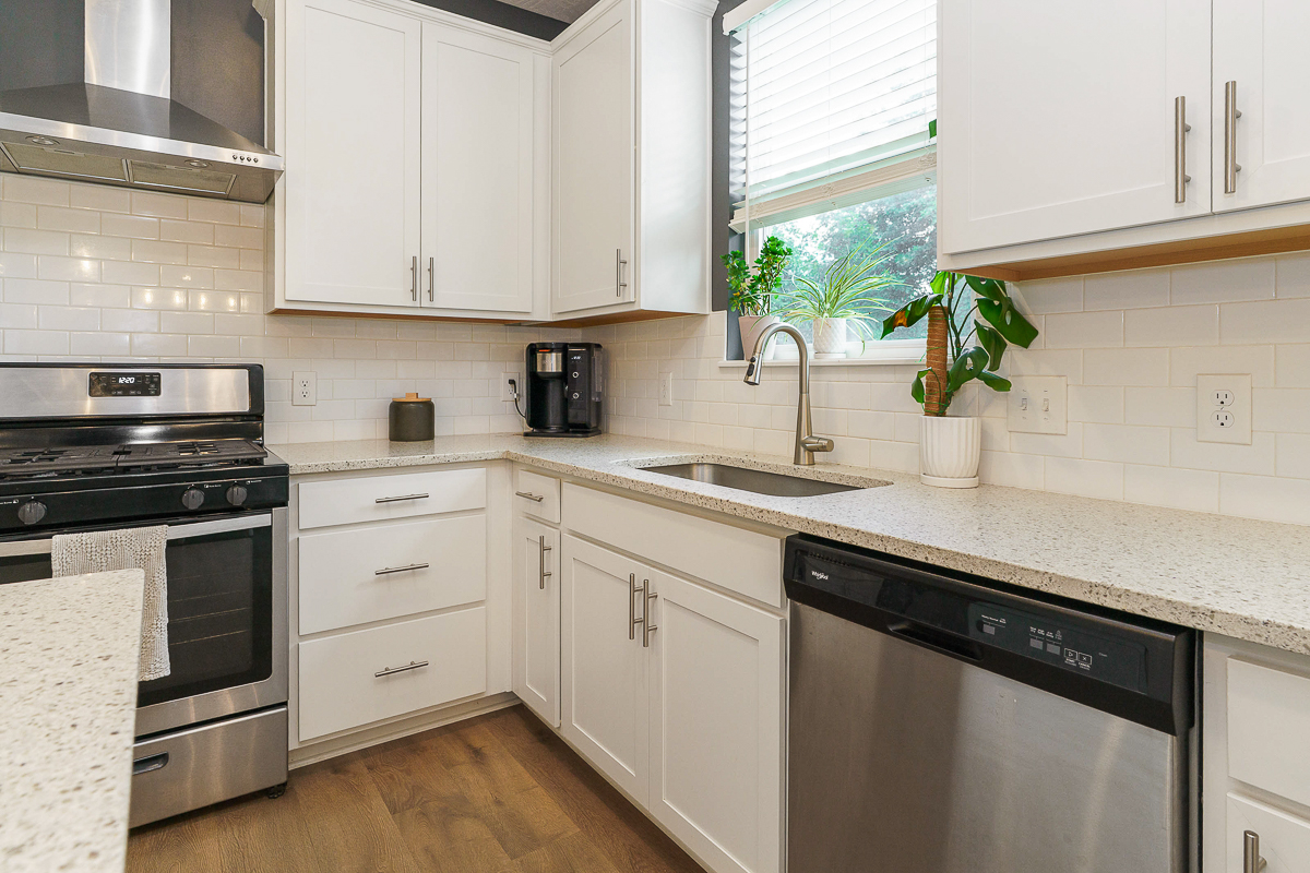 643 Buena Park Dr.-20