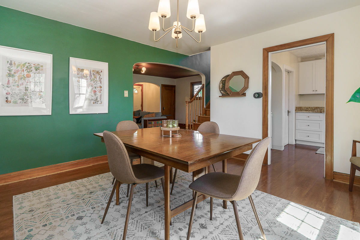 645 Hanford St-16