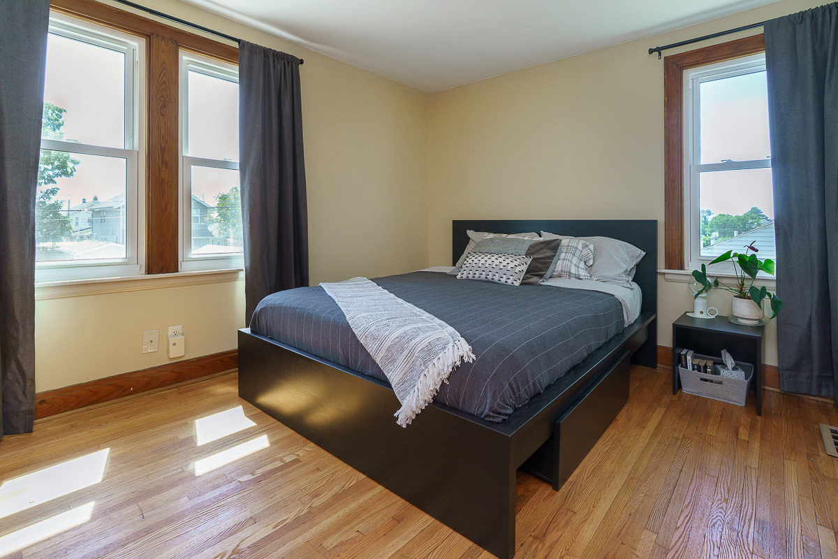 645 Hanford St-31