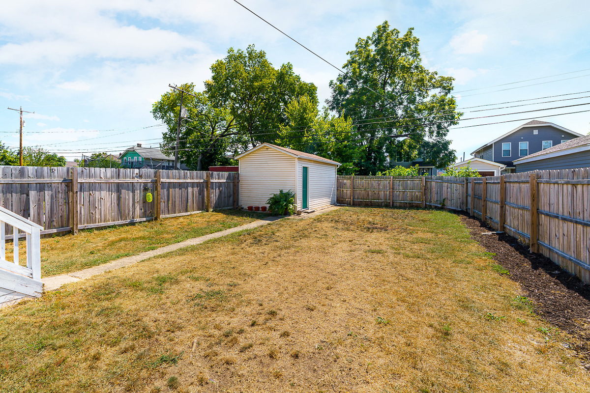 645 Hanford St-5