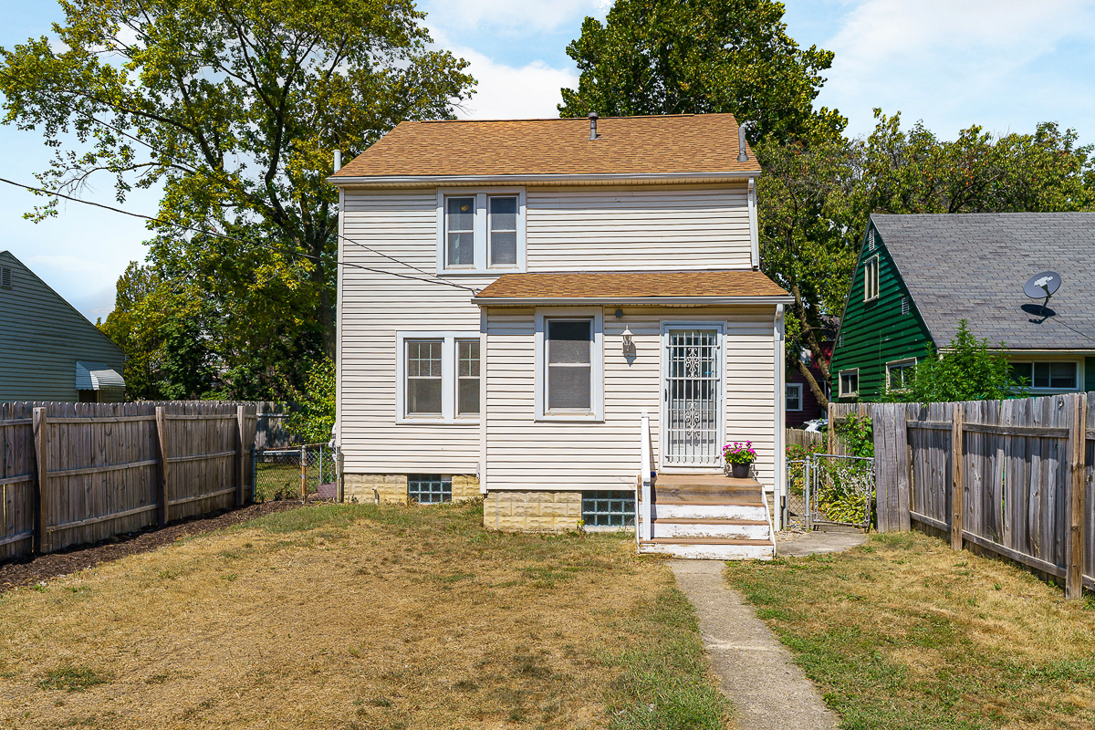 645 Hanford St-7