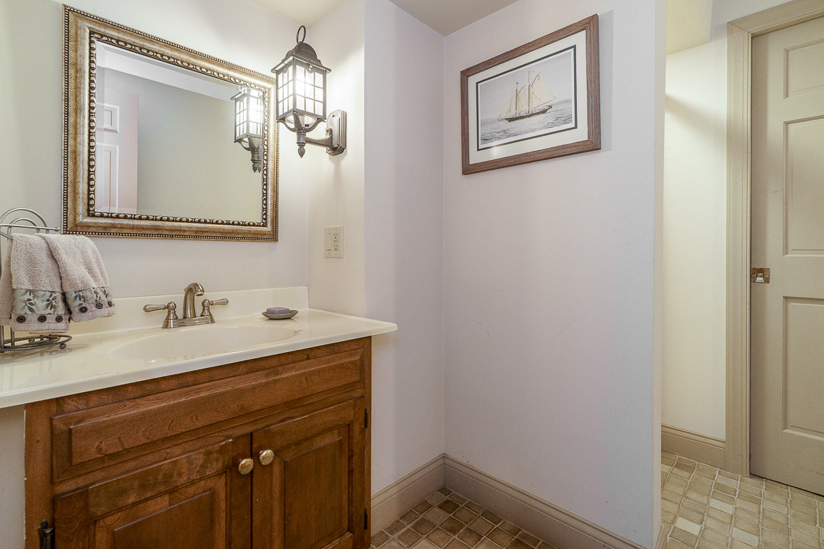 700 Eagle Ridge-26