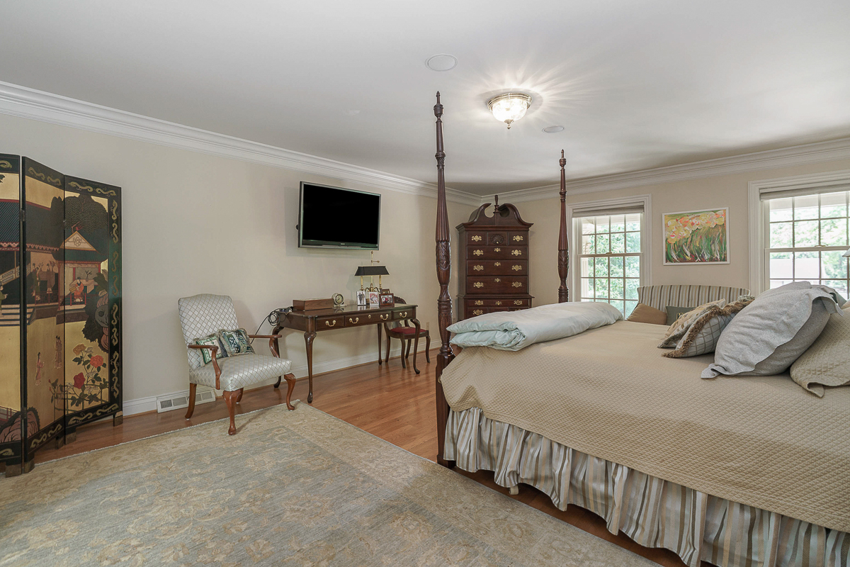 700 Eagle Ridge-76