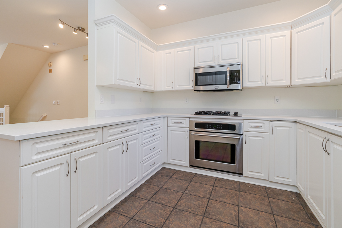 707 Sycamore Pl-22