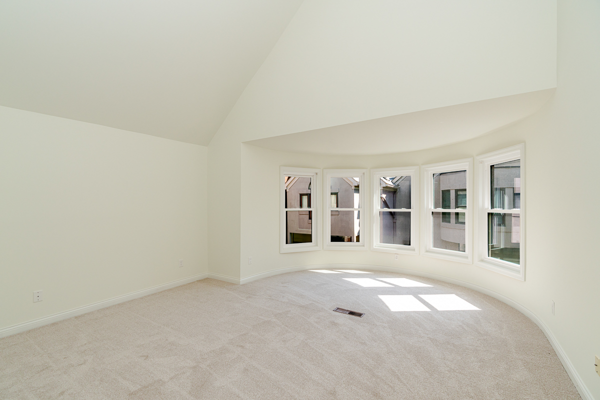 707 Sycamore Pl-26