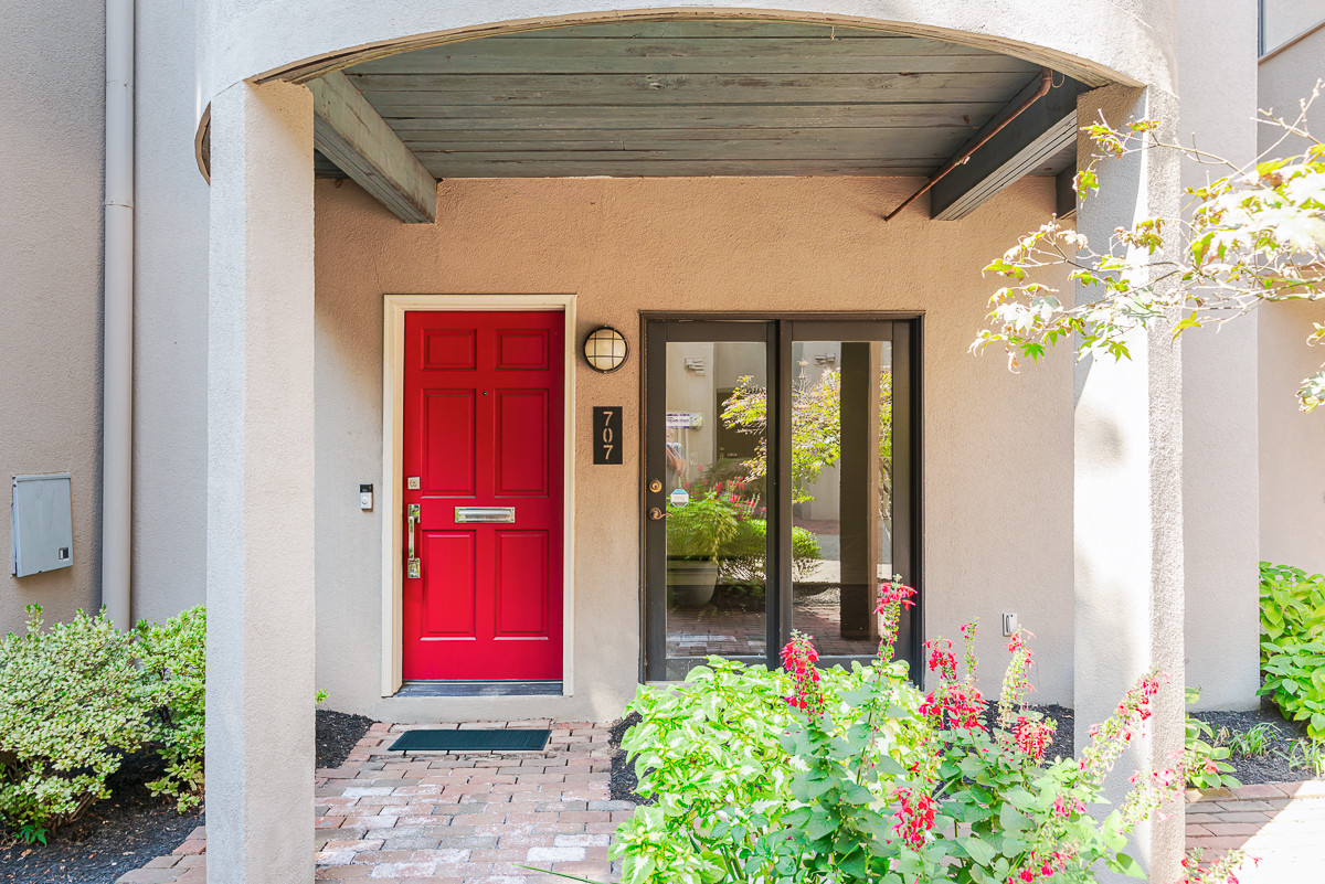 707 Sycamore Pl-3