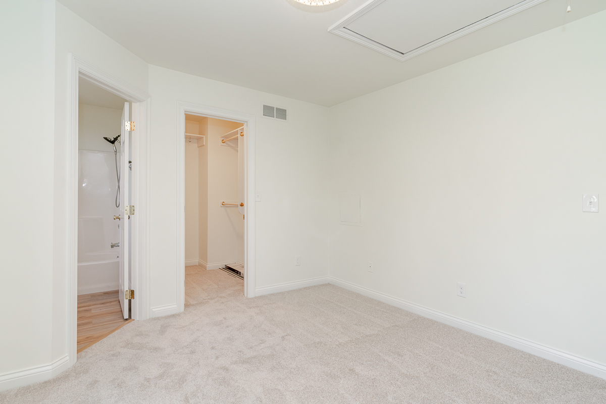 707 Sycamore Pl-36