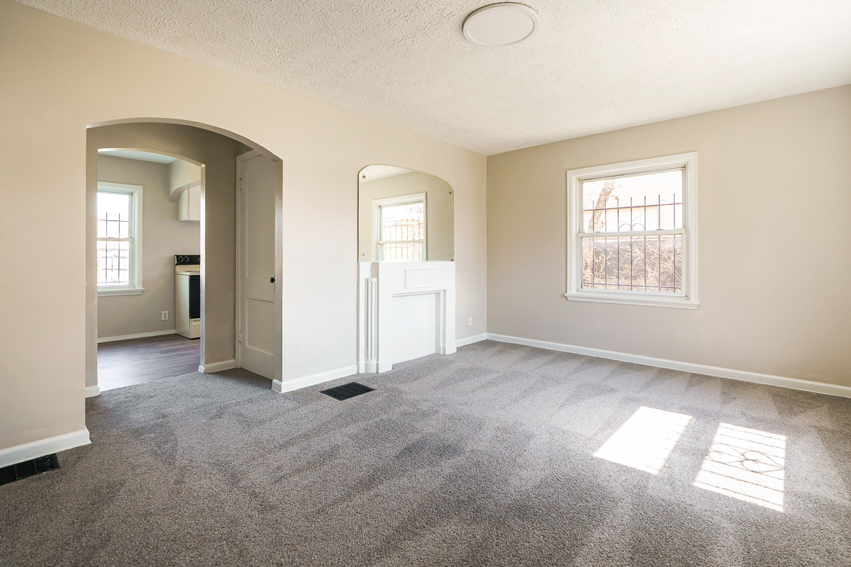 720 Sheldon Ave-18