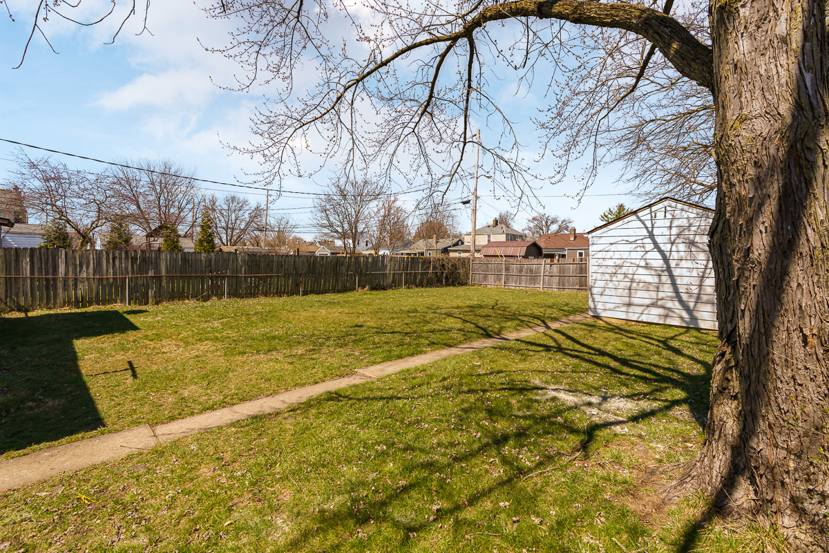 720 Sheldon Ave-5