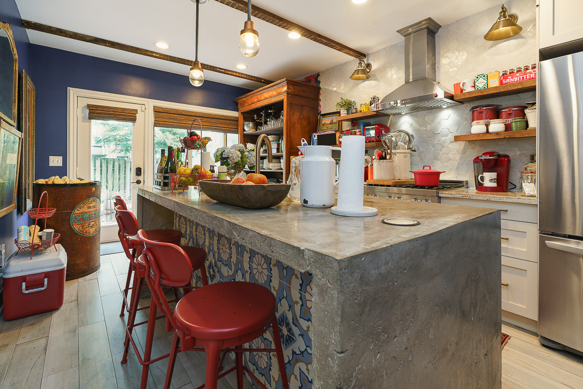722 s 6th St-14