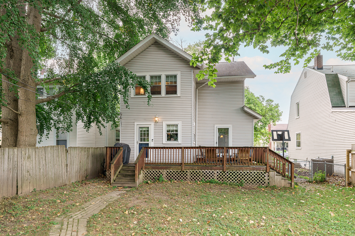 729 Euclaire Ave-10
