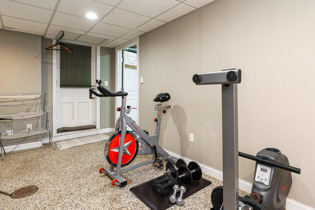 74 e Torrence Rd-35