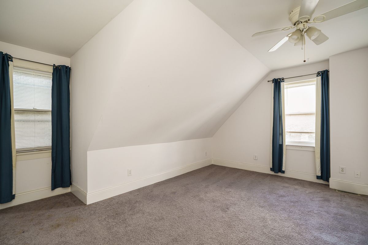 769-771 Mohawk St-23