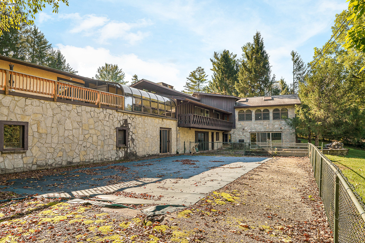 788 Old Woods Rd-16
