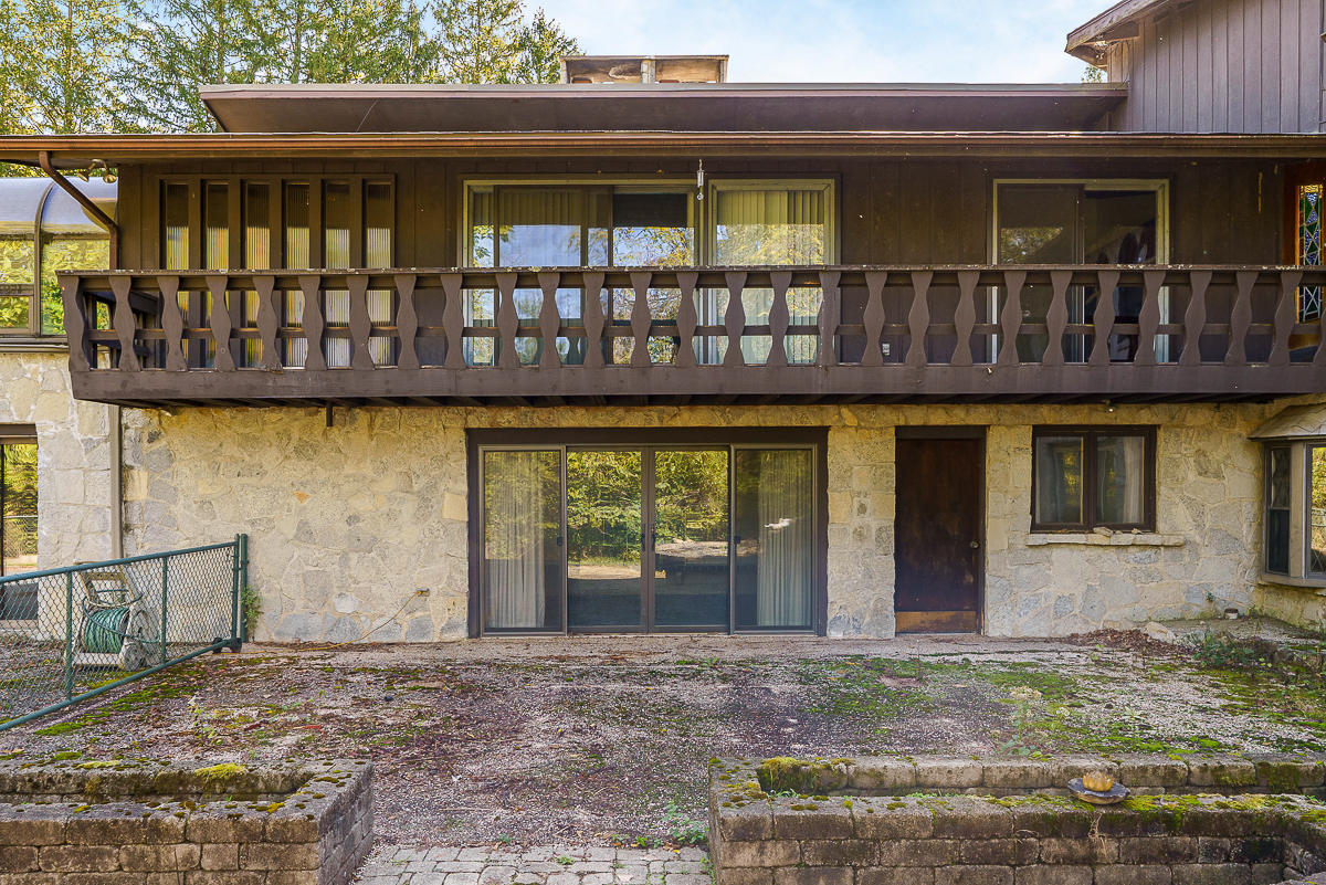 788 Old Woods Rd-18