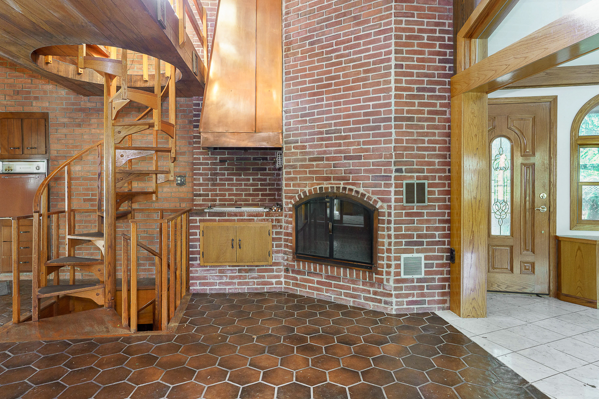 788 Old Woods Rd-24