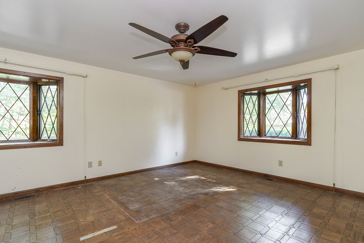 788 Old Woods Rd-44