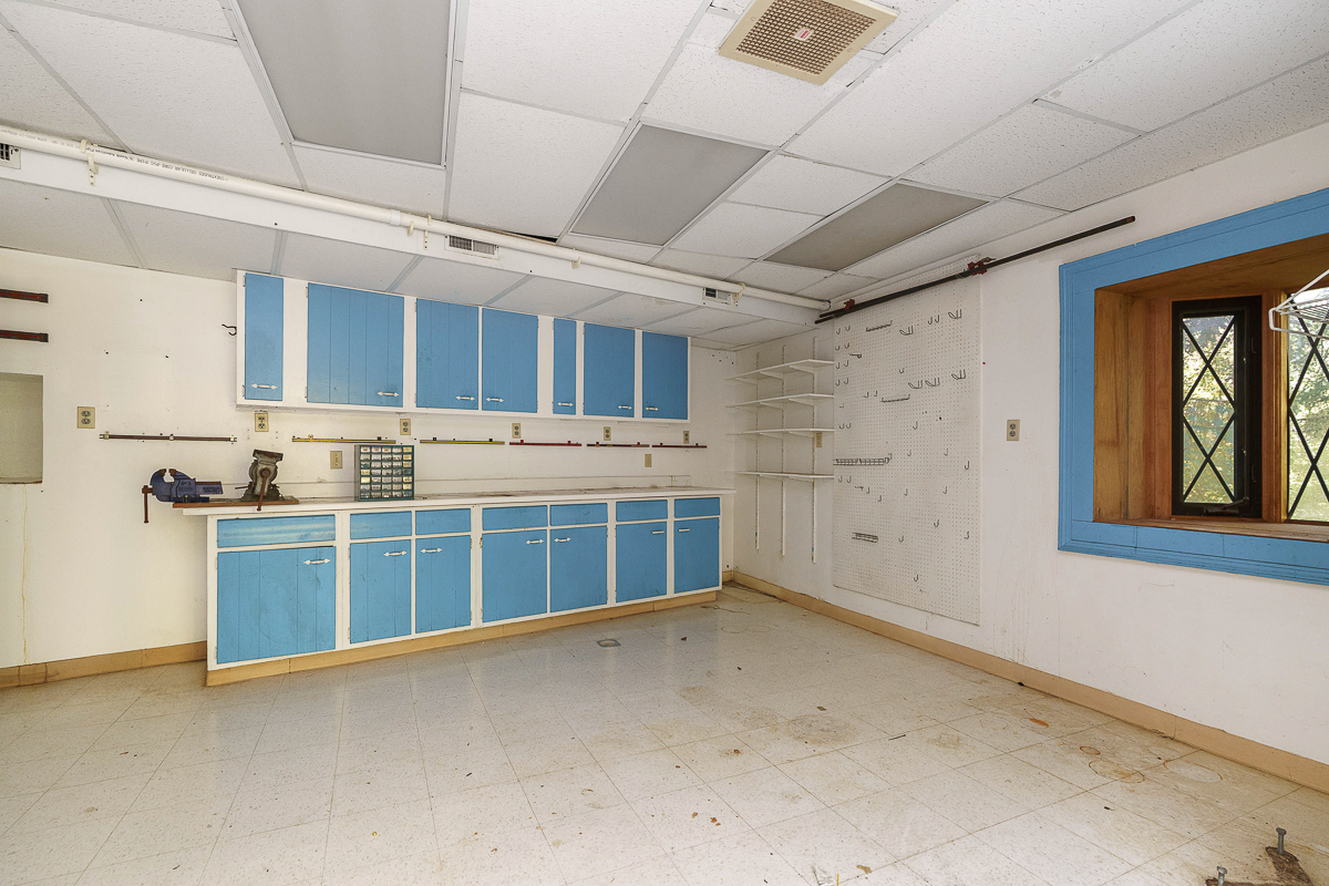788 Old Woods Rd-53