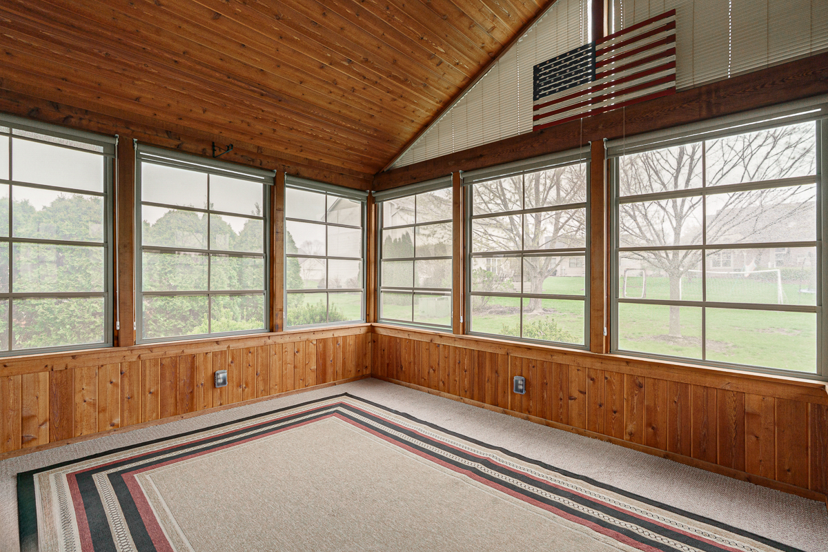7962 Earldale Ct-14