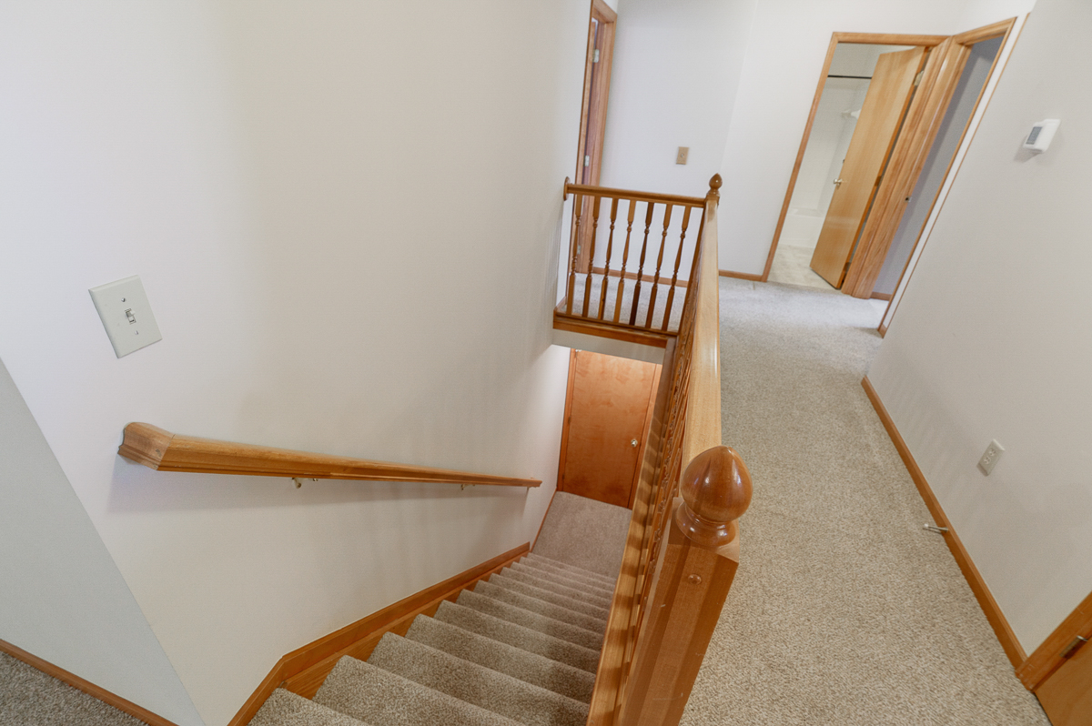 7962 Earldale Ct-24