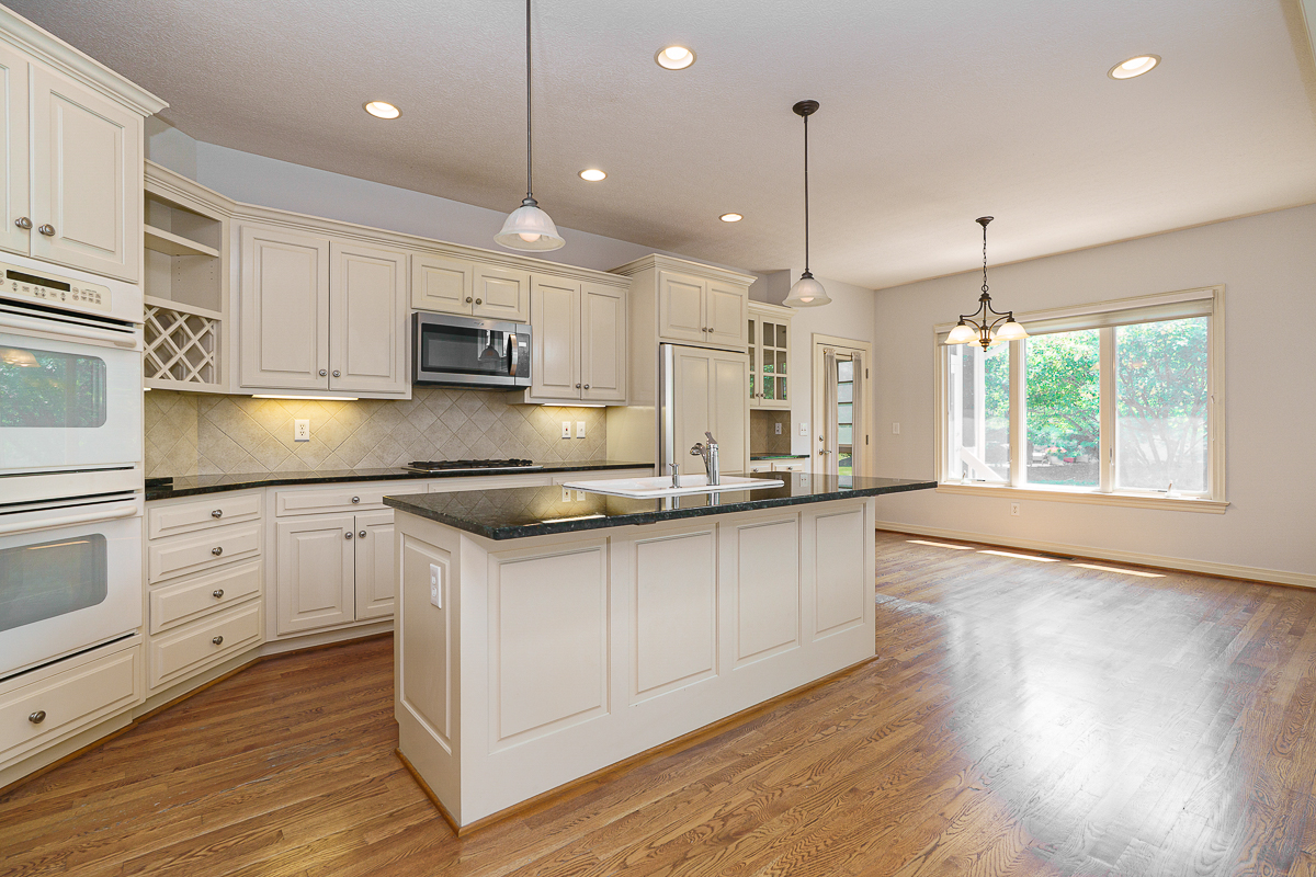 8065 Campbell Ln-20