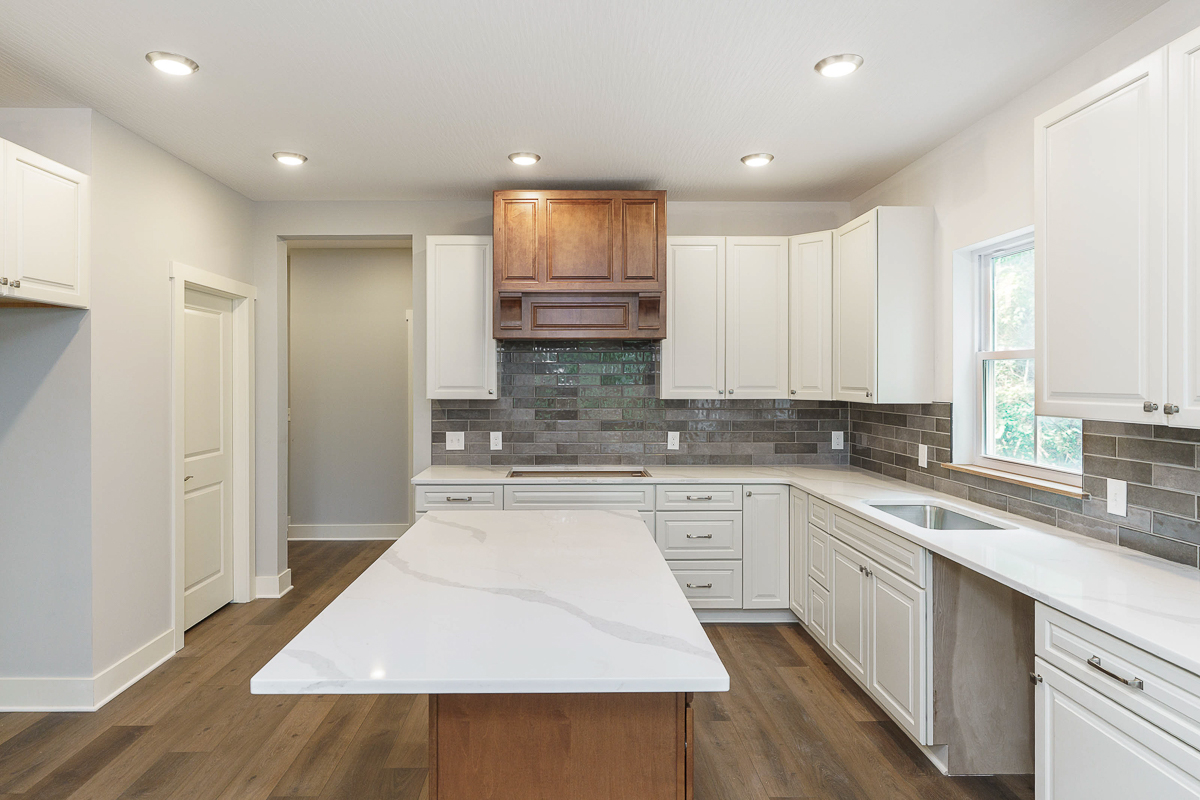 8294 Morgan St-18