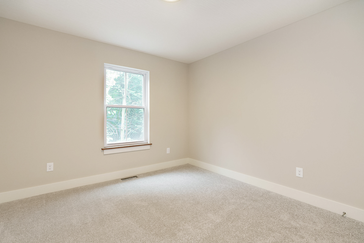 8294 Morgan St-34