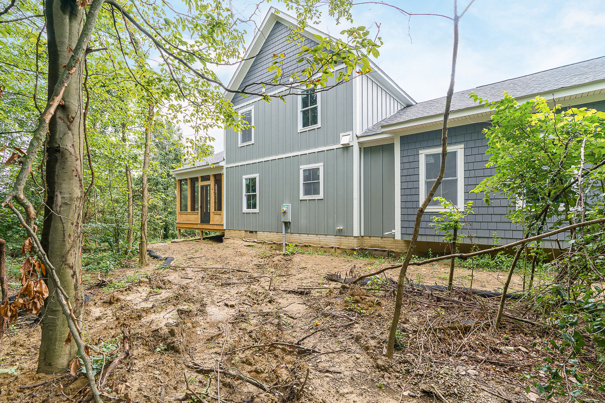 8294 Morgan St-4
