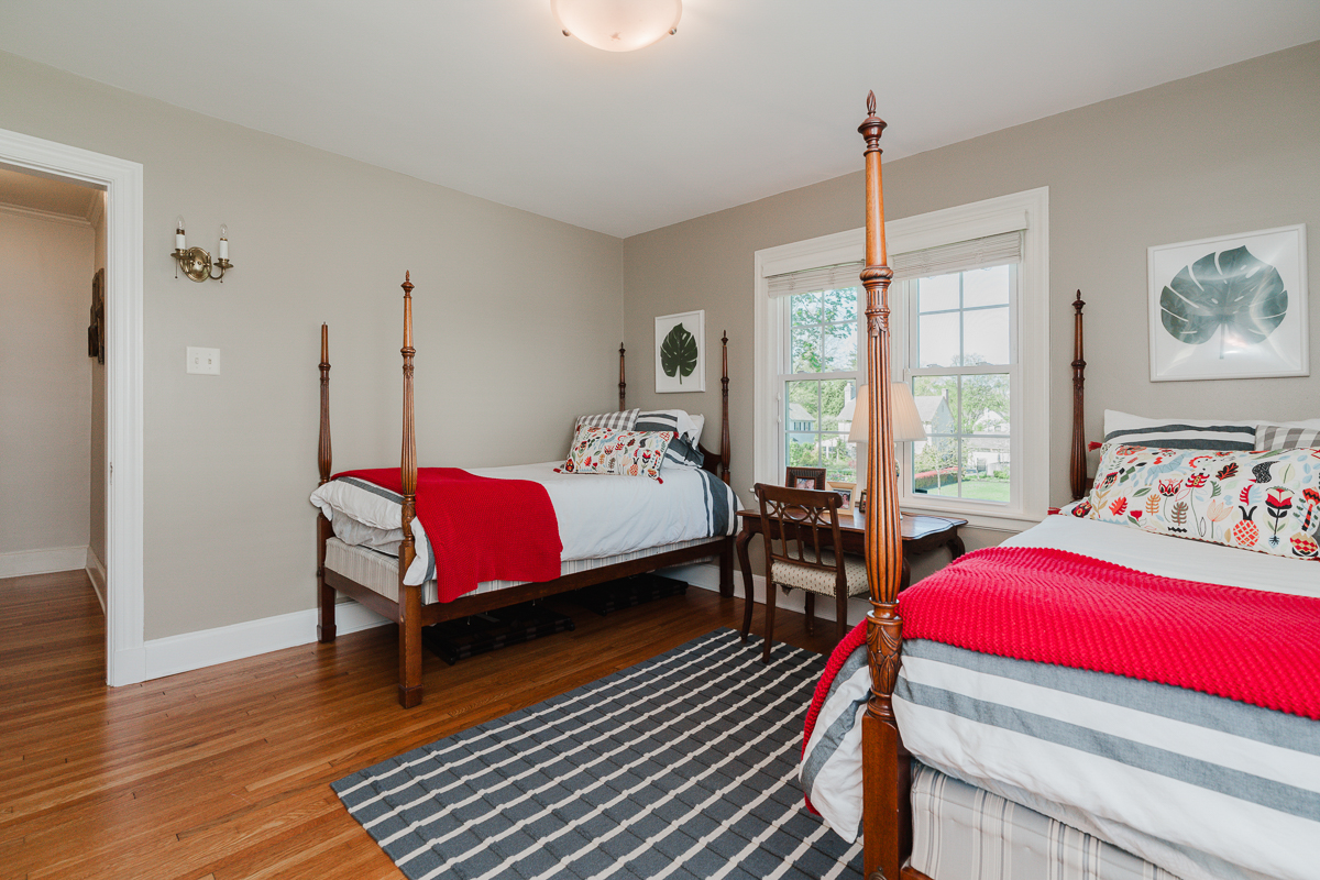 366 Stanbery Ave-45