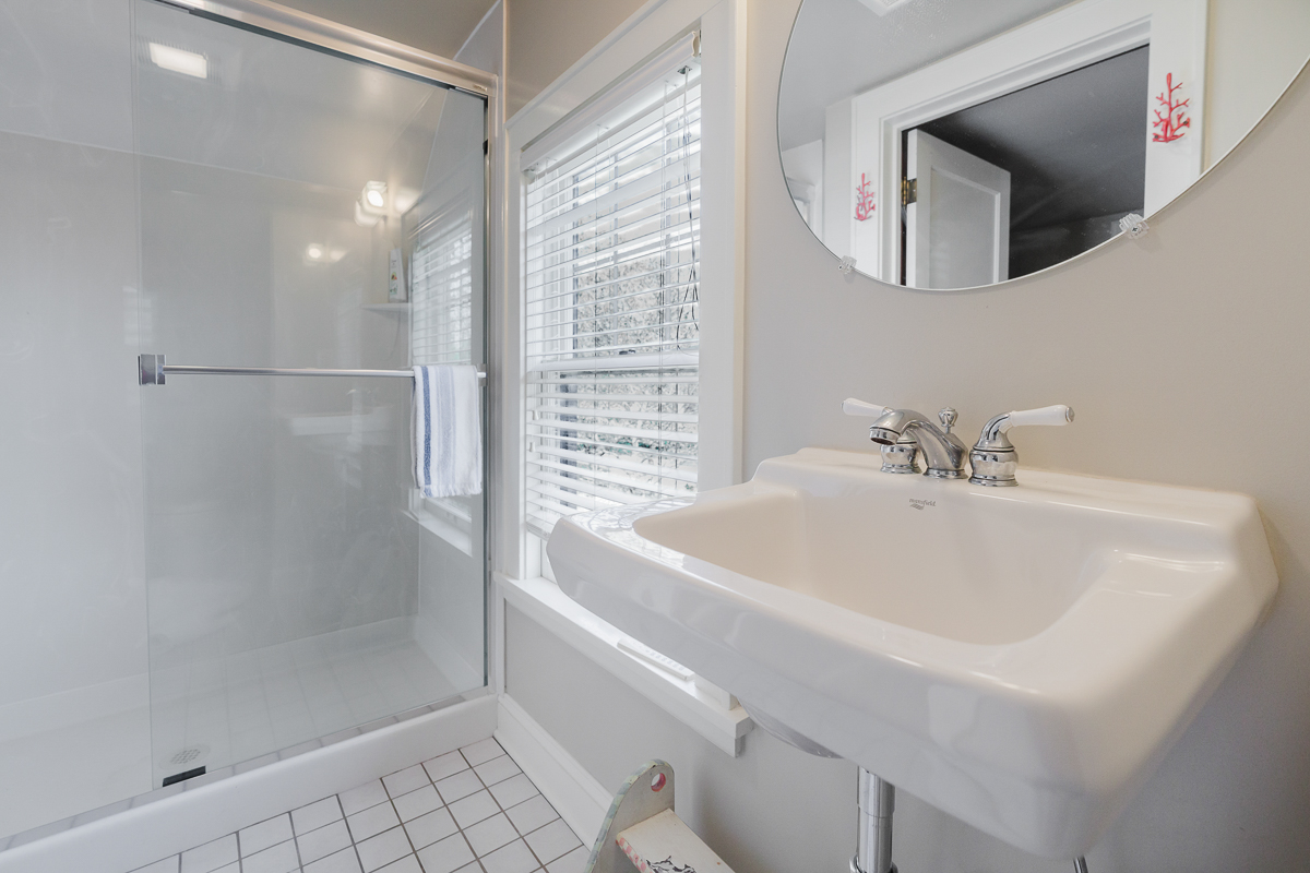 366 Stanbery Ave-51