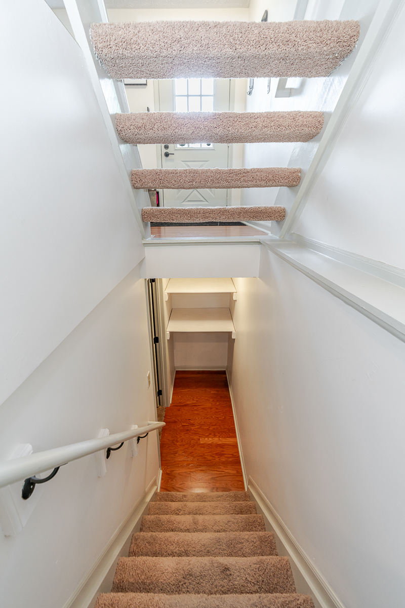 875 Soramill Ln-35