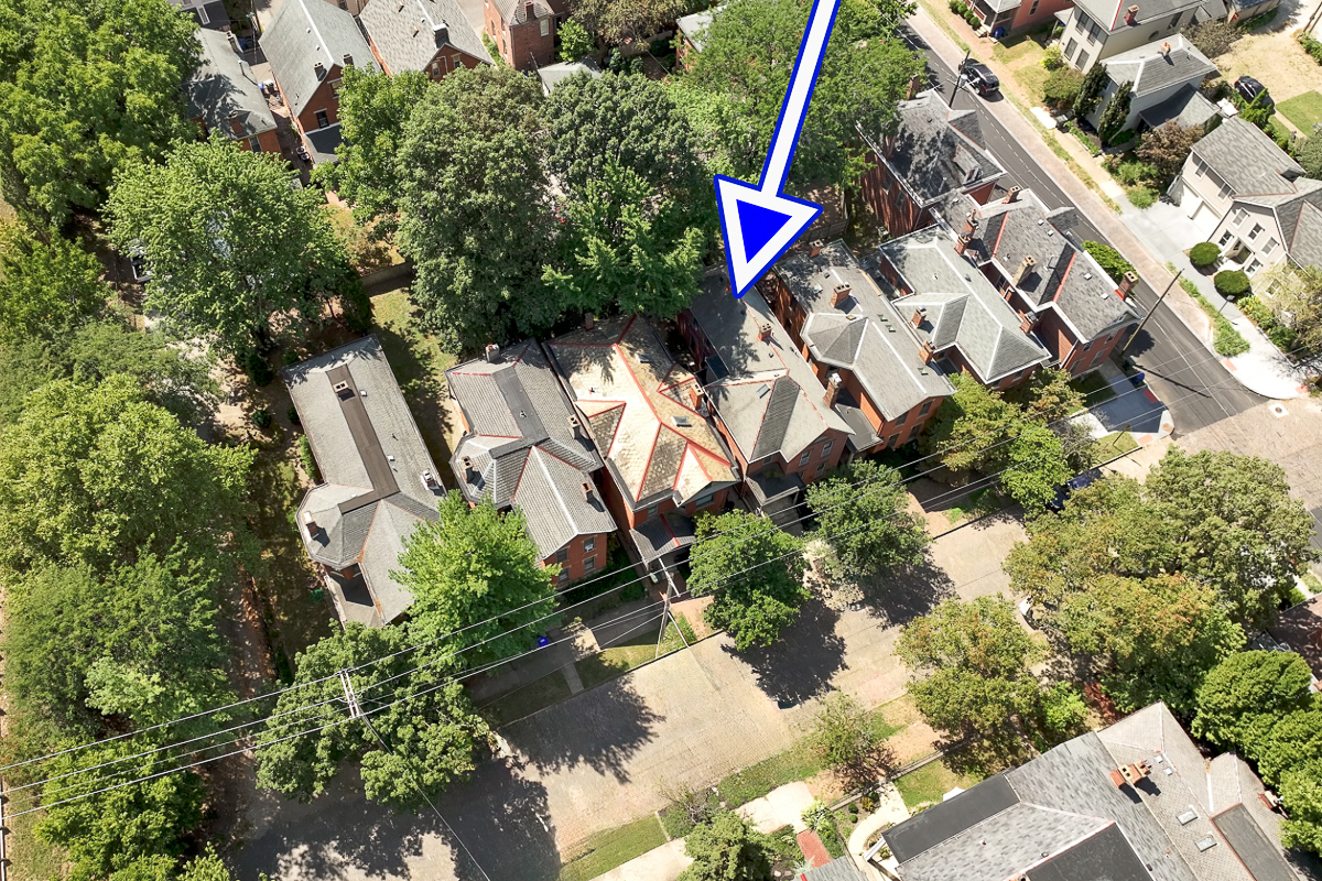 89 E lincoln St-8