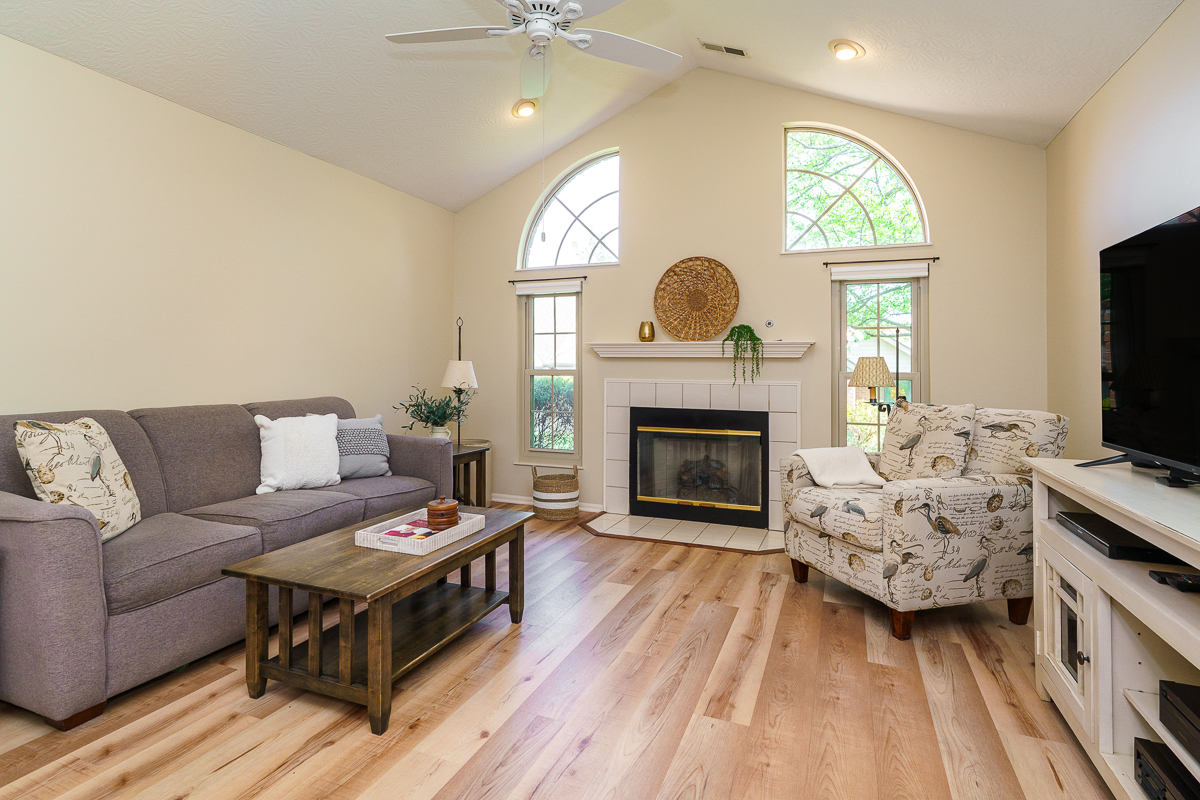 917 White Willow Lane-7